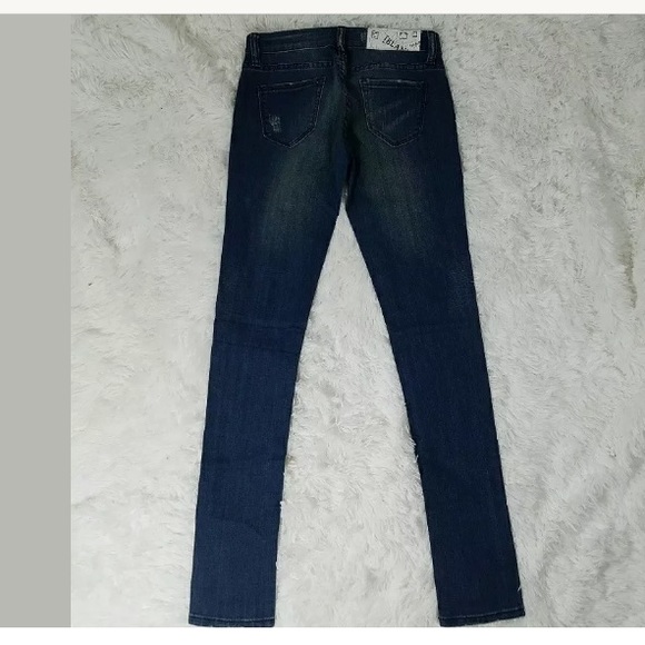 BLANK NYC WOMEN'S SKINNY SLIVER STUDDED JEANS $88 - Picture 3 of 5